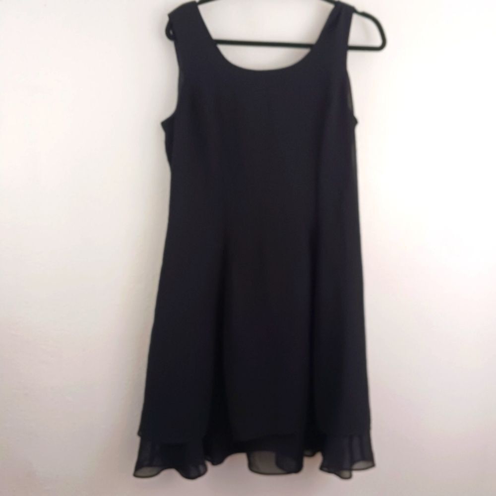 KS Collection sleeveless black fit and flare ruffle hem dress size 14